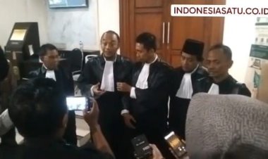 Gus Tom dan Gus Puja Ditumbalkan